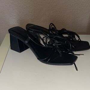 Forever 21 block heel thong lace up sandals size 9